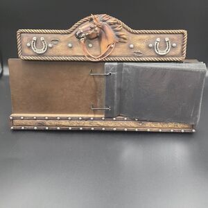 Rustic Western Horse Photo Display - Holds 60 4”x6” Photos - 3D